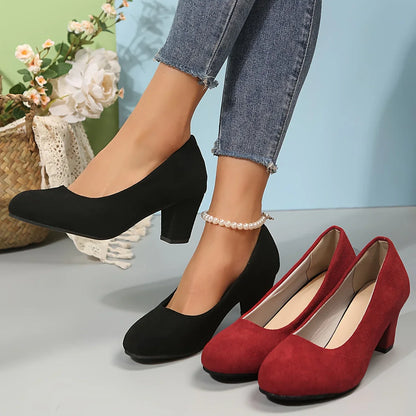Laure™ – Geniş Burunlu ve Dengeli Topuklu, Ağrısız Konfor Sunan Stiletto Ayakkabı